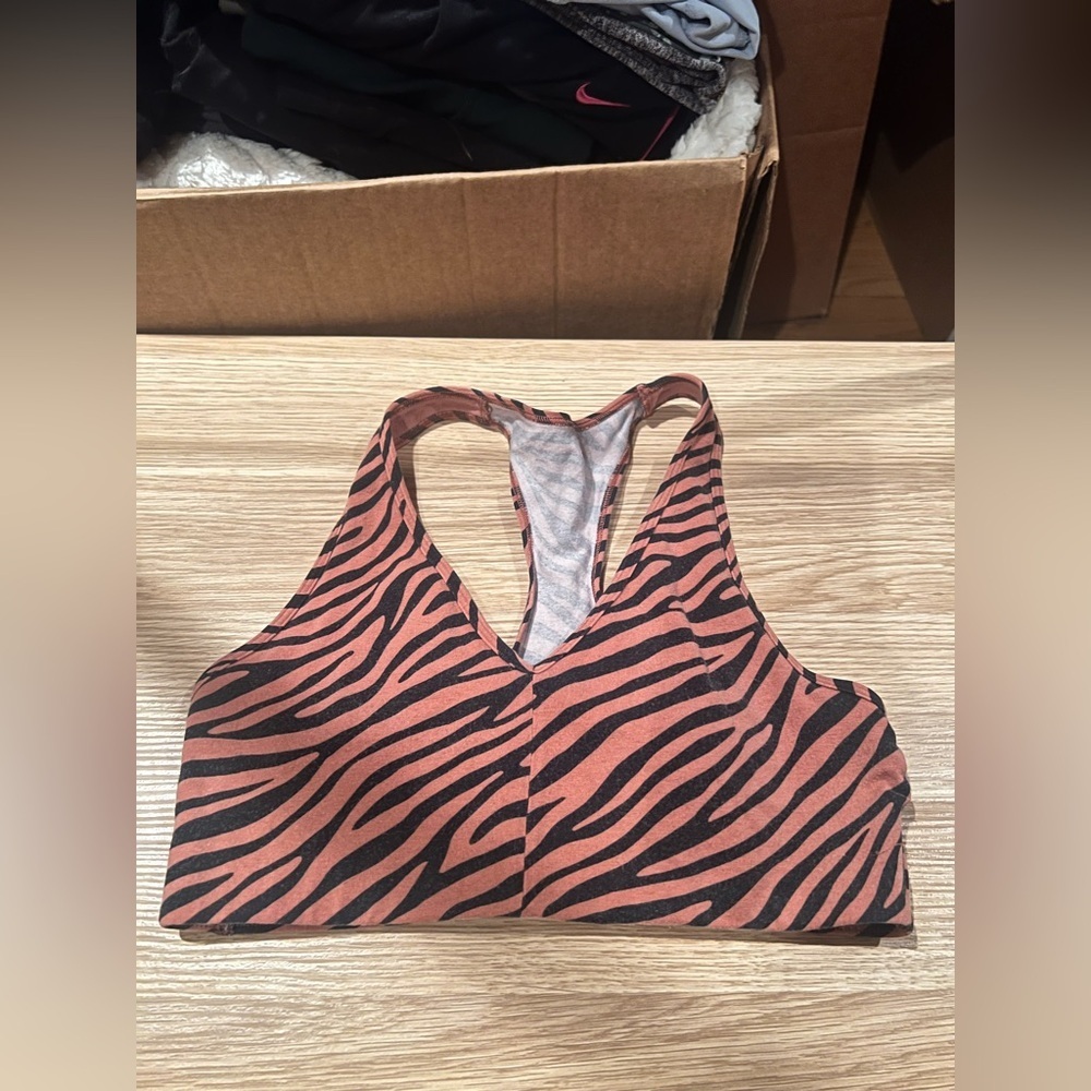 VS - Pink - Animal/Zebra Print Women's Sports Bra